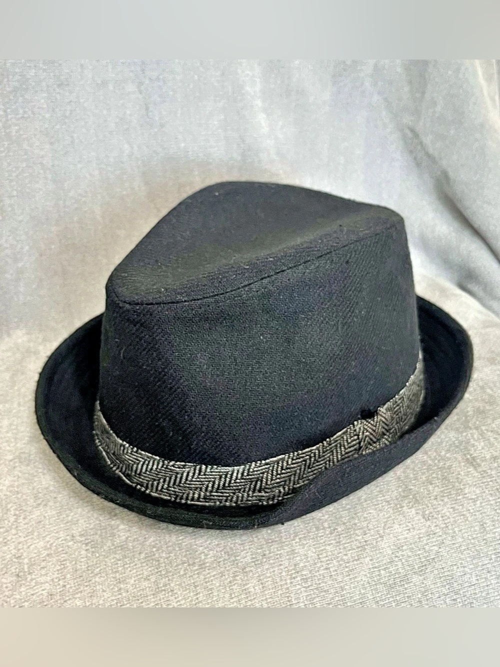 American Eagle Outfitters Black and Gray Fedora Hat Size Medium
